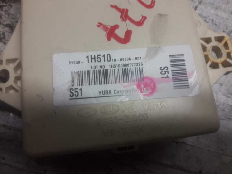 Recambio de caja reles / fusibles para hyundai i30 referencia OEM IAM 919501H510 1009806001 919502H500