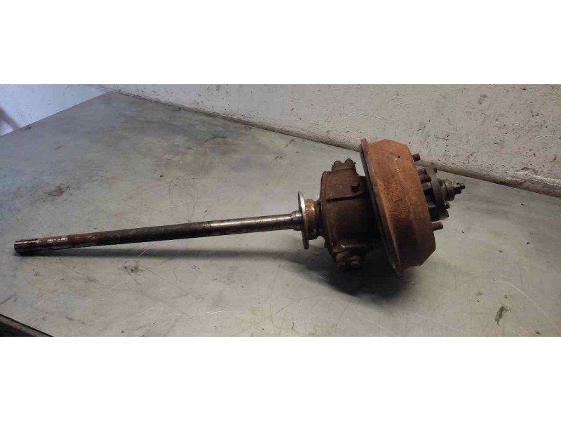 Recambio de buje delantero para land rover santana 109 super referencia OEM IAM   IZQUIERDO