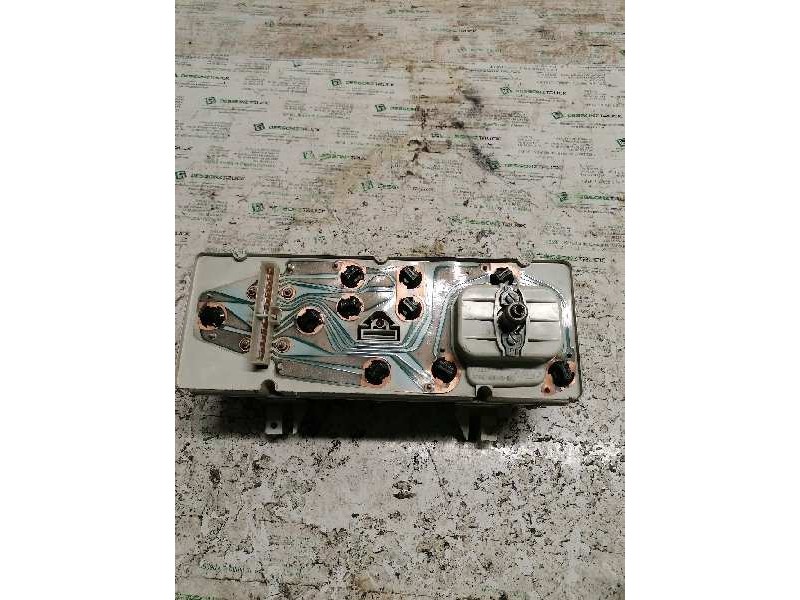 Recambio de cuadro instrumentos para ford sierra berlina 2.3 diesel referencia OEM IAM 83BB10849MC  