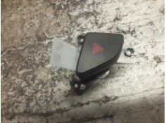 Recambio de warning para hyundai i30 referencia OEM IAM 864W01404 8 PINS 