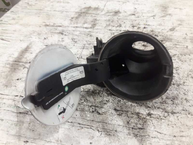 Recambio de tapa exterior combustible para ford focus lim. (cb4) titanium referencia OEM IAM 1708R33796  