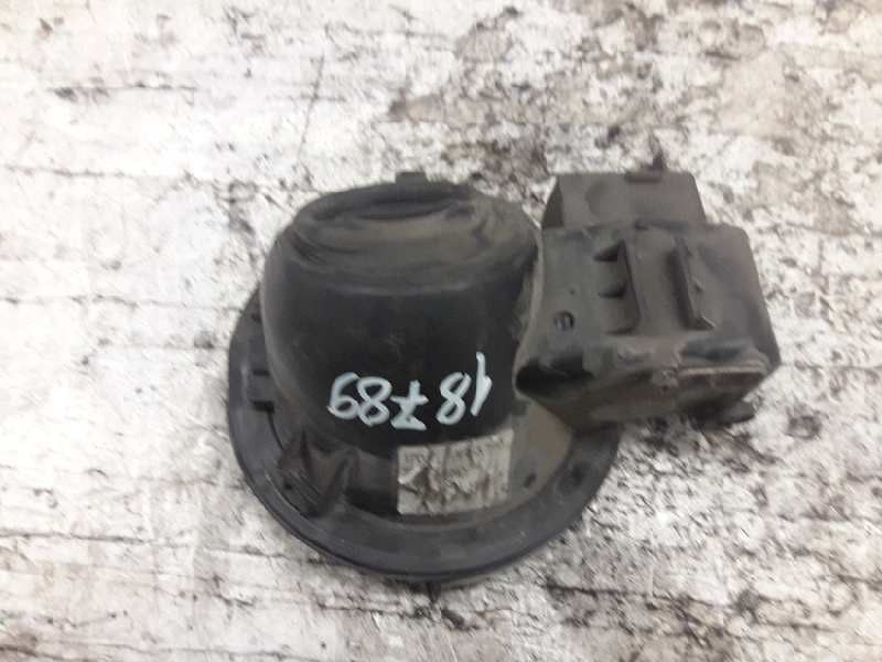 Recambio de tapa exterior combustible para ford focus lim. (cb4) titanium referencia OEM IAM 1708R33796  