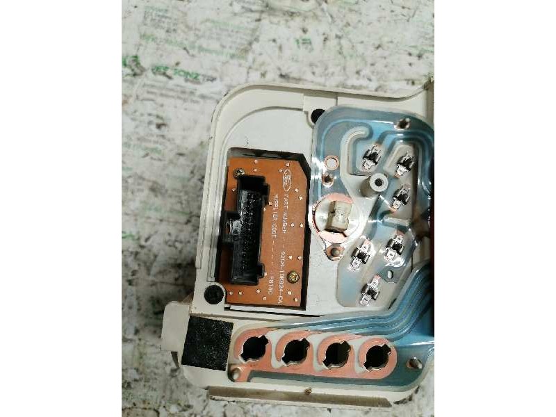 Recambio de cuadro instrumentos para ford scorpio berl./turnier referencia OEM IAM 92GB10C956BA  