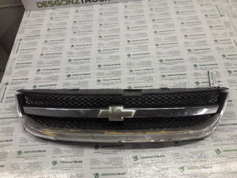 Recambio de rejilla delantera central para chevrolet nubira wagon referencia OEM IAM 96547250  