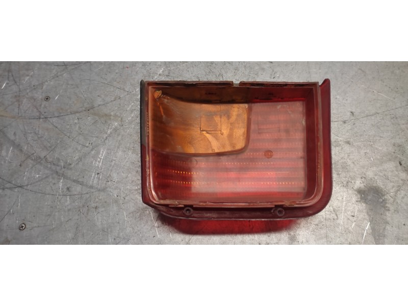 Recambio de piloto trasero izquierdo para peugeot 205 berlina 1.8 d mito referencia OEM IAM   