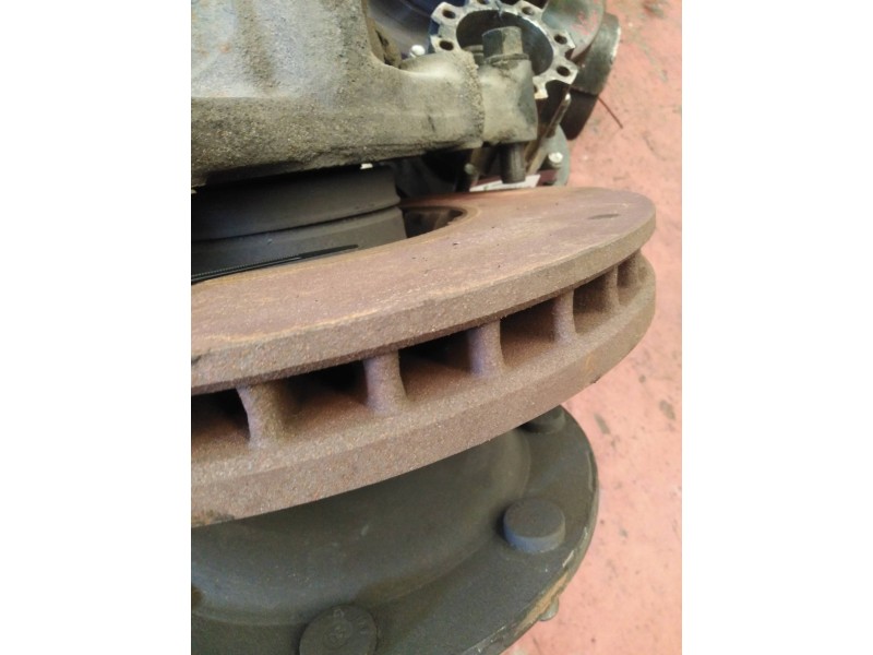 Recambio de buje delantero para renault m 210.13/c midliner e2 referencia OEM IAM   