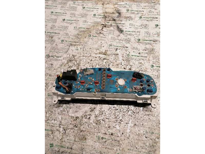 Recambio de cuadro instrumentos para nissan sunny berlina (n14) 2.0 diesel referencia OEM IAM 74C05 54170004 