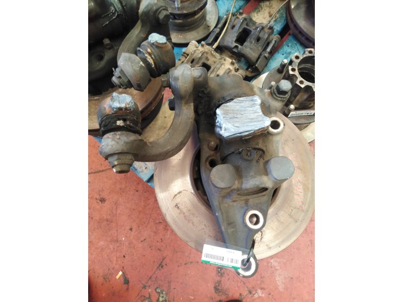 Recambio de mangueta delantera derecha para renault m 210.13/c midliner e2 referencia OEM IAM   