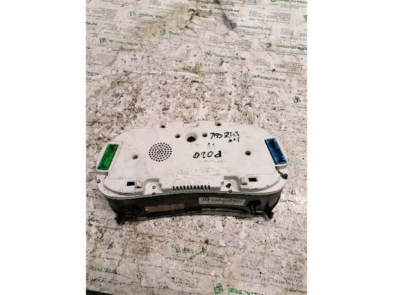 Recambio de cuadro instrumentos para volkswagen polo berlina (6n1) 1.9 sdi referencia OEM IAM 6N0919861V 0263602009 