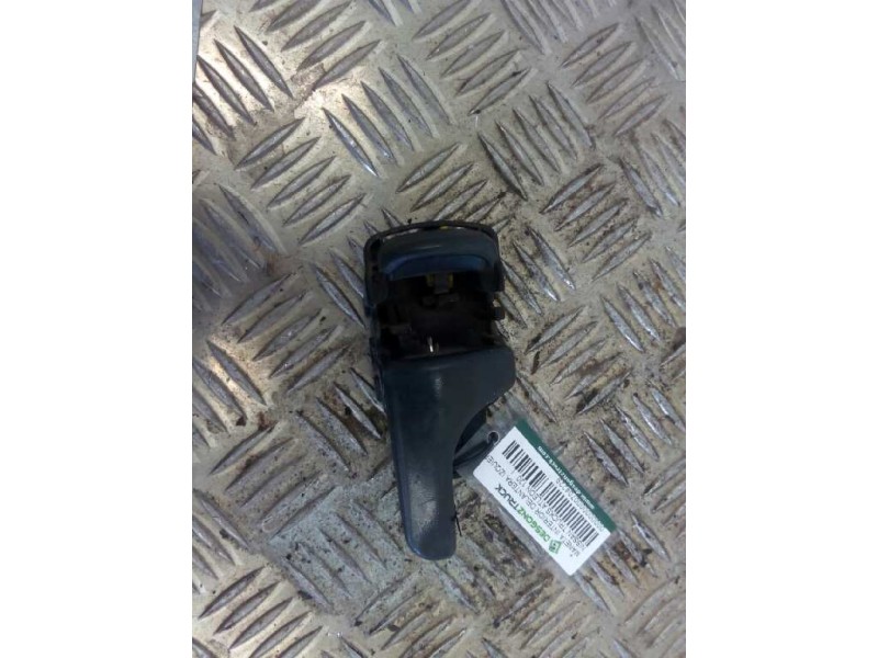 Recambio de maneta interior delantera izquierda para nissan trucks atleon 120 referencia OEM IAM   