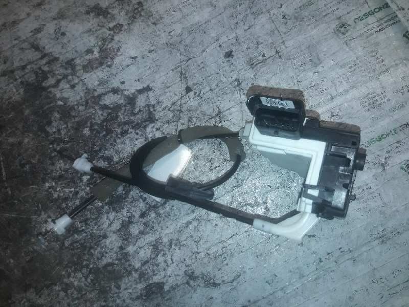 Recambio de cerradura puerta delantera derecha para peugeot partner kombi access referencia OEM IAM 1204N0610I1 6 PINS 