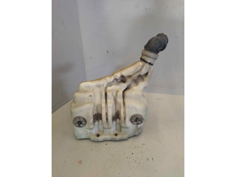 Recambio de deposito limpia para volvo fm 12 asta 2001 12.1 diesel (d12d420) referencia OEM IAM 8191535  