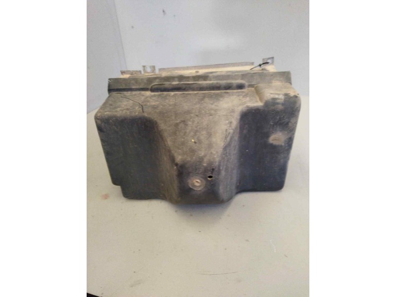 Recambio de faro izquierdo para volvo fl 7 6.7 diesel referencia OEM IAM   