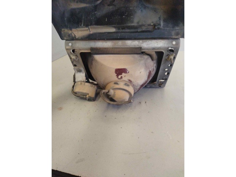 Recambio de faro izquierdo para volvo fl 7 6.7 diesel referencia OEM IAM   