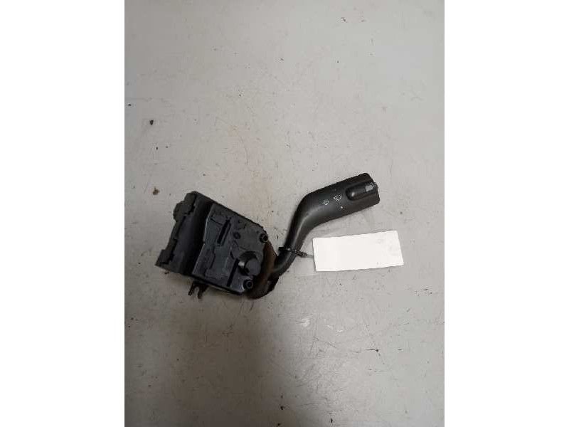 Recambio de mando limpia para renault magnum ab 2005 12.8 diesel referencia OEM IAM 7421535700  