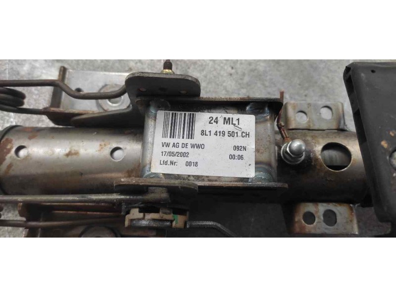 Recambio de columna direccion para seat leon (1m1) last edition referencia OEM IAM 8L1419501CH  