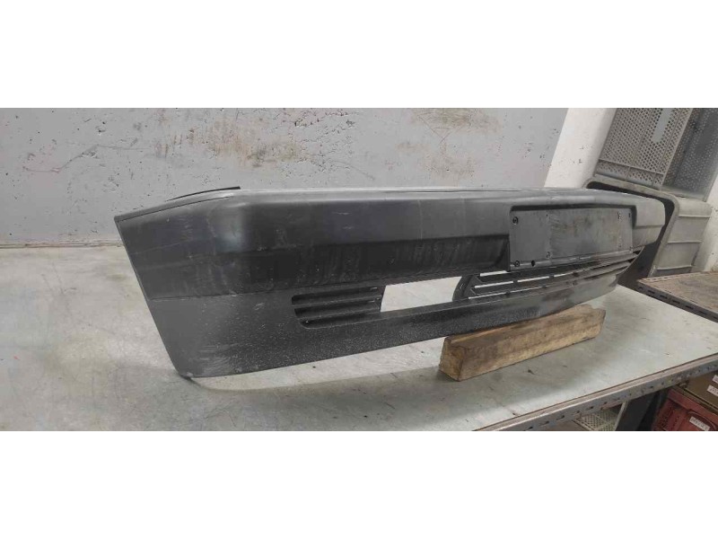 Recambio de paragolpes delantero para mercedes-benz clase c (w201) berlina referencia OEM IAM   