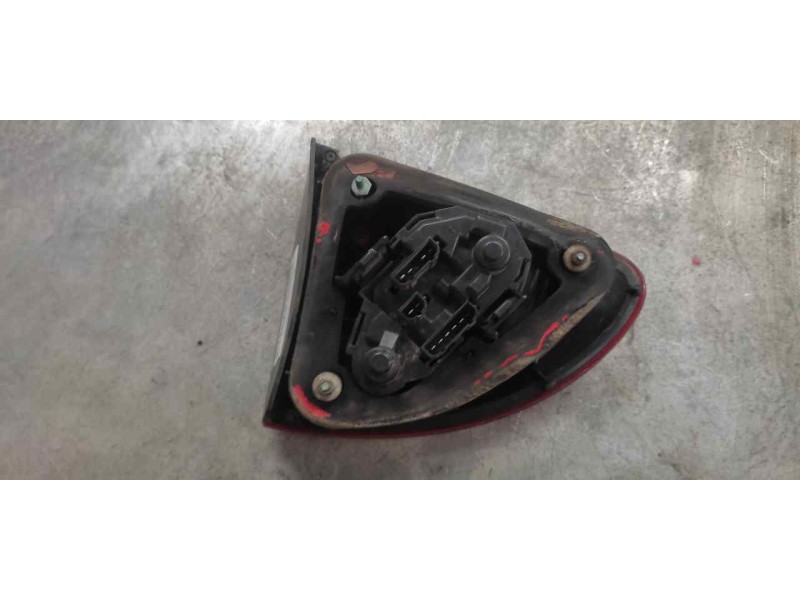 Recambio de piloto trasero derecho para seat leon (1m1) last edition referencia OEM IAM   