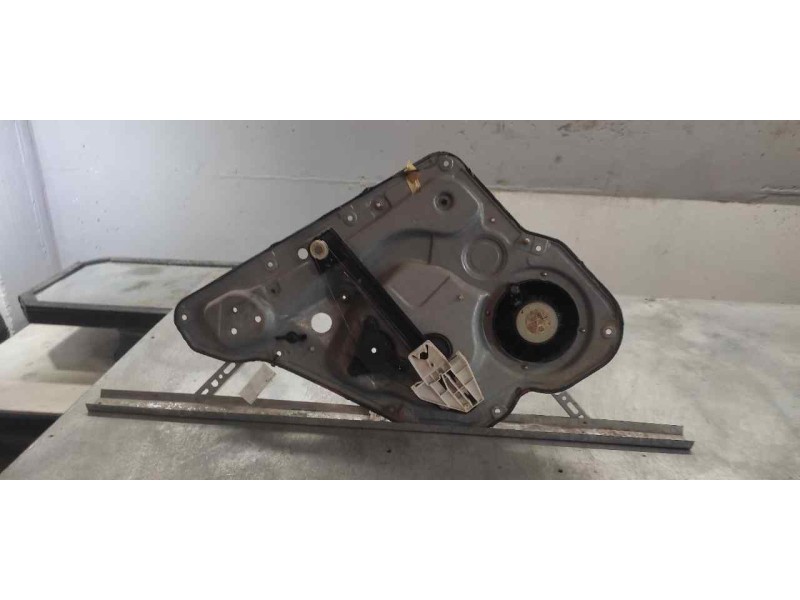 Recambio de elevalunas trasero derecho para seat leon (1m1) last edition referencia OEM IAM   