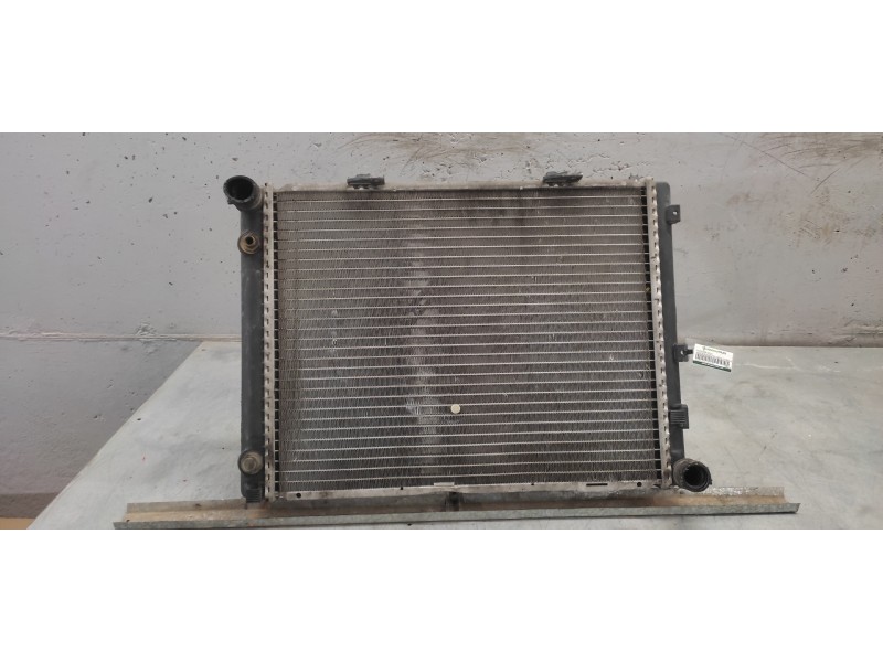 Recambio de radiador agua para mercedes-benz clase c (w201) berlina referencia OEM IAM 2108836  