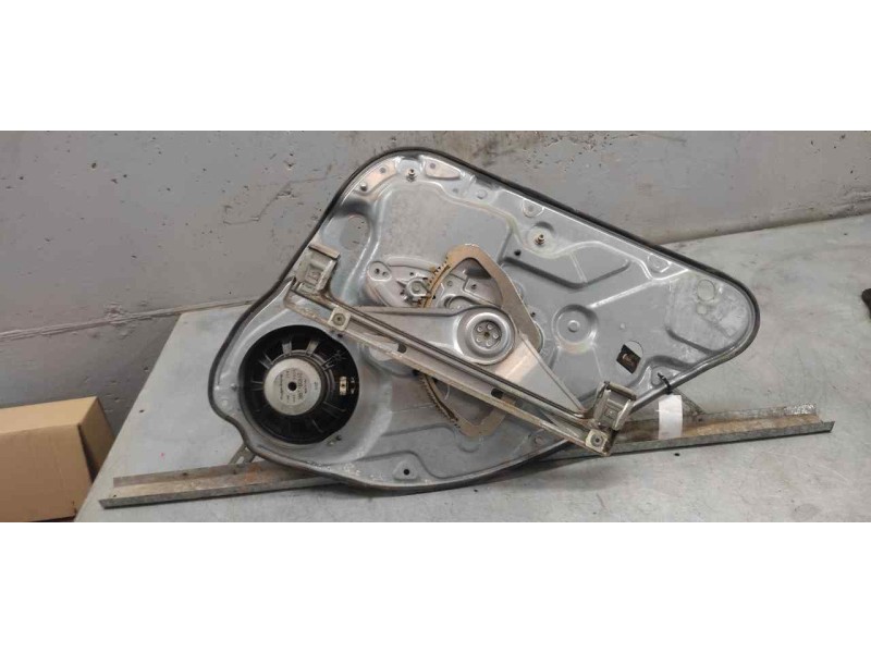 Recambio de elevalunas trasero izquierdo para ford focus c-max (cap) ambiente (d) referencia OEM IAM 3M51R24995GN  