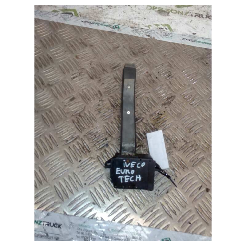 Recambio de mando intermitentes para iveco eurotech cursor (mh) fsa (440 e 35) larga distancia referencia OEM IAM   