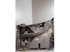 Recambio de guarnecido puerta delantera izquierda para renault serie t 12.8 diesel referencia OEM IAM 7484519112   2
