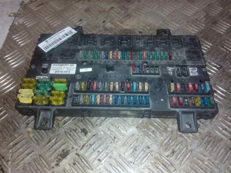 Recambio de caja reles / fusibles para volvo fh 12 2002  12.1 diesel (d12d420) referencia OEM IAM 20476480  