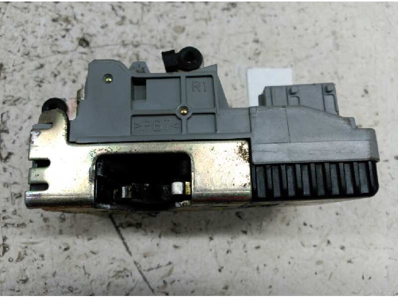 Recambio de cerradura puerta delantera derecha para peugeot 206 berlina xr referencia OEM IAM  3 PUERTAS 