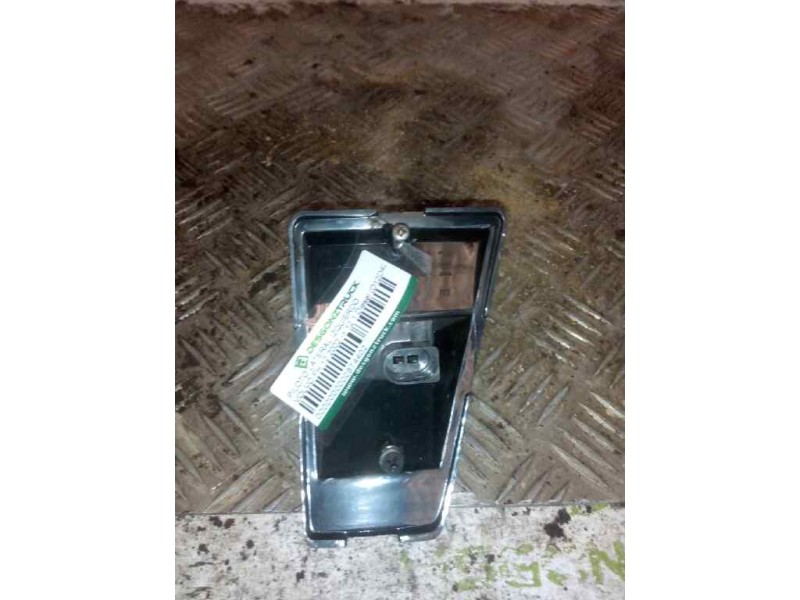 Recambio de piloto lateral izquierdo para volvo fh 12 2002  12.1 diesel (d12d420) referencia OEM IAM   