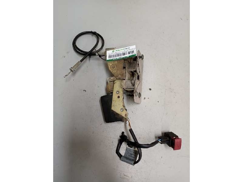 Recambio de cerradura puerta delantera derecha para renault magnum ab 2005 12.8 diesel referencia OEM IAM 7482280160  