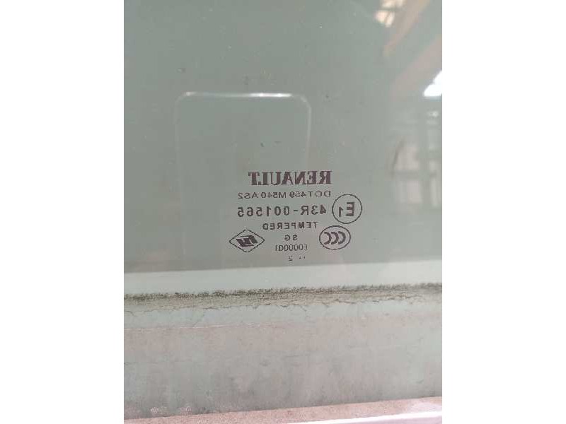 Recambio de luna delantera izquierda para renault magnum ab 2005 12.8 diesel referencia OEM IAM   