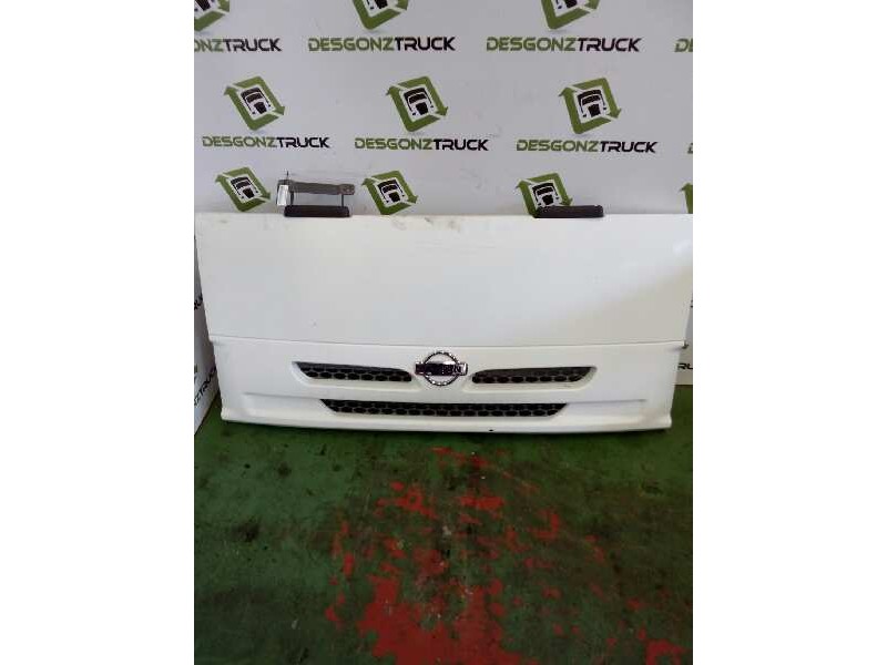 Recambio de calandra para nissan trucks atleon 140 referencia OEM IAM   