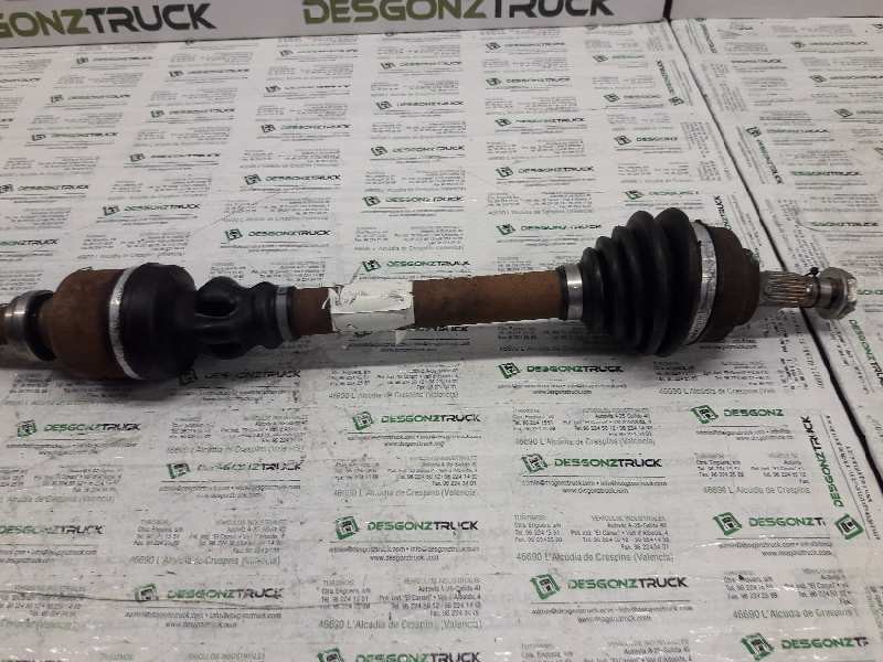 Recambio de transmision delantera derecha para citroën c4 berlina 1.6 16v hdi referencia OEM IAM 9637117880  