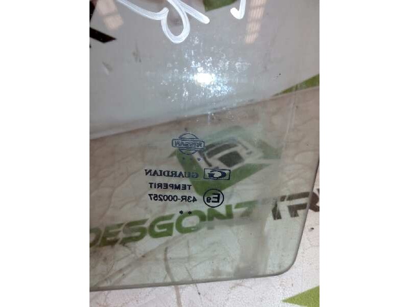 Recambio de luna delantera derecha para nissan trucks atleon 140 referencia OEM IAM   