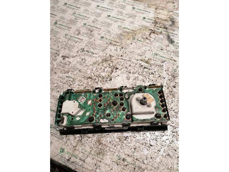 Recambio de cuadro instrumentos para renault 19 hatchback (b/c53) 1.9 diesel referencia OEM IAM 77008399  