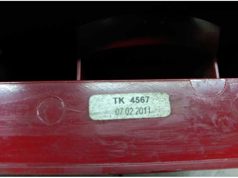 Recambio de piloto trasero izquierdo para ford focus berlina (cak) 1.8 tddi turbodiesel cat referencia OEM IAM   