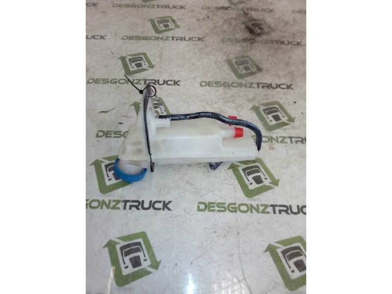 Recambio de deposito liquido embrague para nissan trucks atleon atleon 150.21 referencia OEM IAM 76470108  