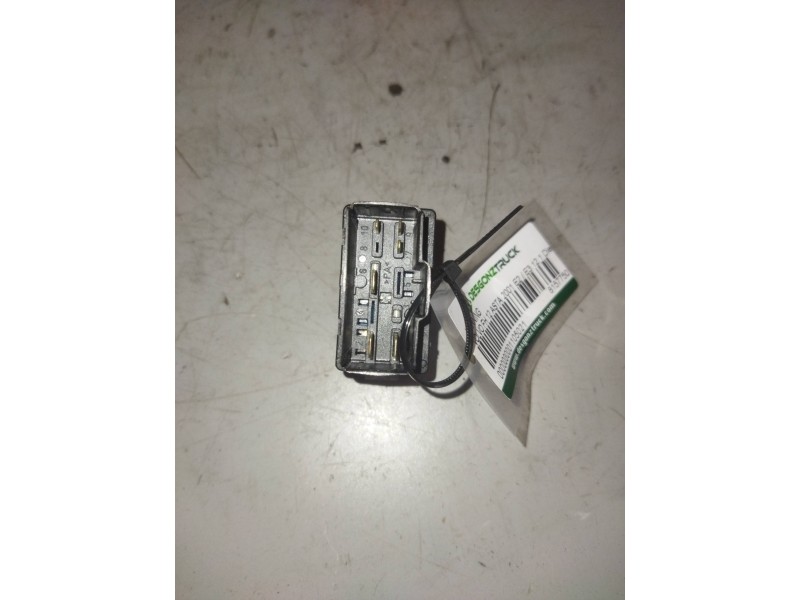 Recambio de warning para volvo fh 12 asta 2001 e2 / e3 12.1 diesel (d12d380) referencia OEM IAM 8157750  