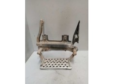 Recambio de peldaño derecho para mercedes-benz axor 2-ejes 18 ton 2004  6.4 diesel (om 906 la) referencia OEM IAM  PARTE BAJA 