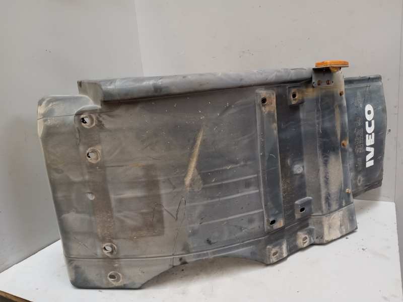 Recambio de guardabarros delantero derecho para iveco stralis (as) fsa t / p 4x2 gran espacio referencia OEM IAM   