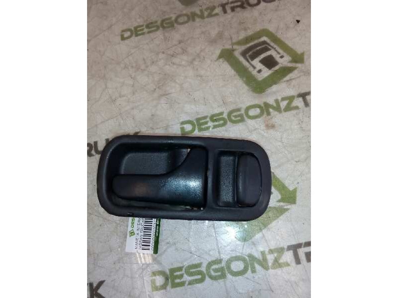 Recambio de maneta interior delantera derecha para nissan trucks atleon atleon 150.21 referencia OEM IAM   