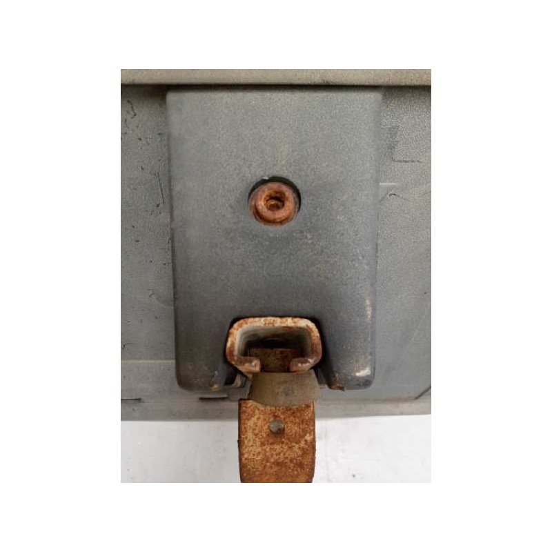 Recambio de guardabarros trasero derecho para iveco stralis (as) fsa t / p 4x2 gran espacio referencia OEM IAM  DELANTERO 