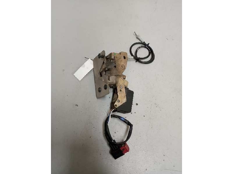 Recambio de cerradura puerta delantera izquierda para renault magnum ab 2005 12.8 diesel referencia OEM IAM   