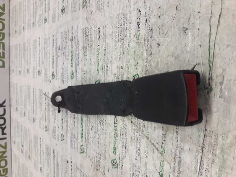 Recambio de anclaje asiento trasero para opel frontera a arizona referencia OEM IAM 91143830  