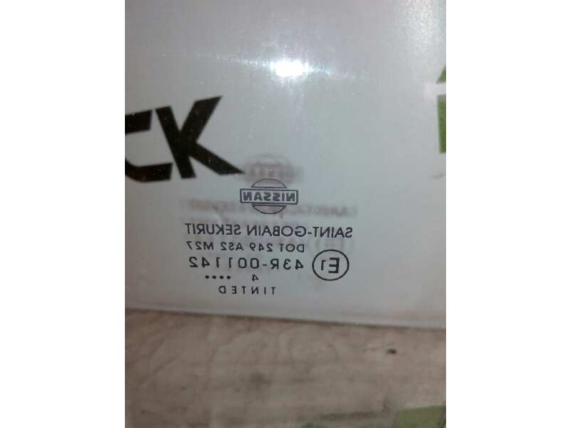 Recambio de luna delantera derecha para nissan trucks atleon atleon 150.21 referencia OEM IAM   