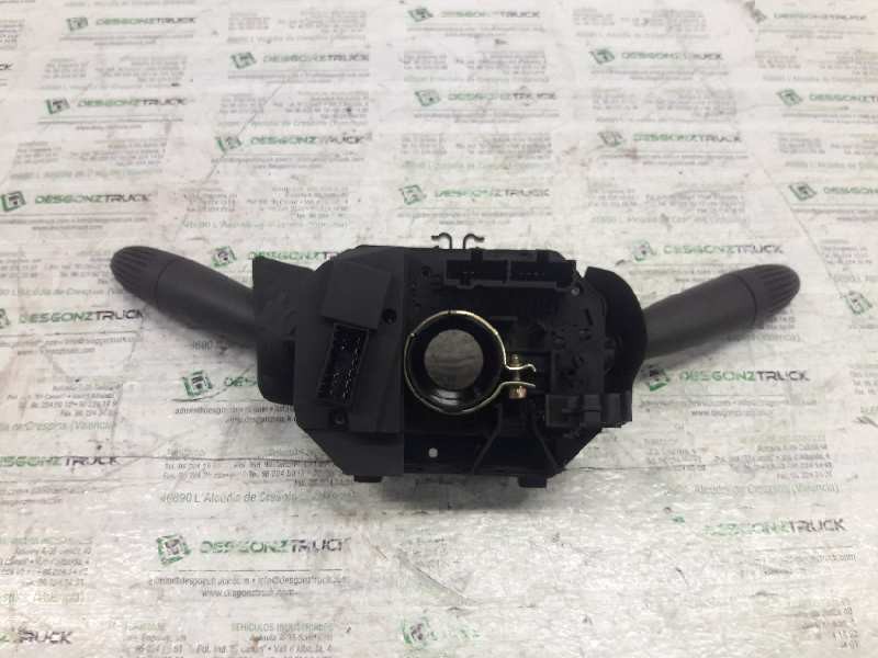 Recambio de mando luces para fiat punto berlina (188) 1.9 d elx (i) referencia OEM IAM 73526795  