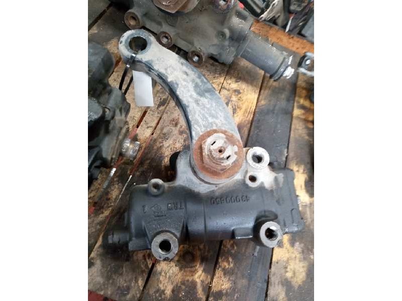 Recambio de caja direccion para iveco eurocargo 05.03  3.9 diesel referencia OEM IAM 4834721 TAS30606 