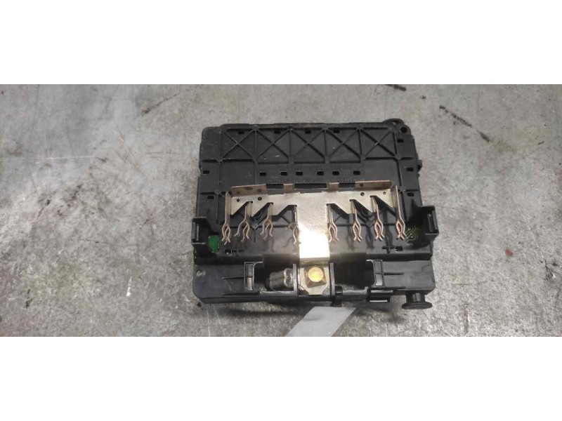 Recambio de caja reles / fusibles para citroën xsara picasso 2.0 hdi referencia OEM IAM 9643498880 BSM 