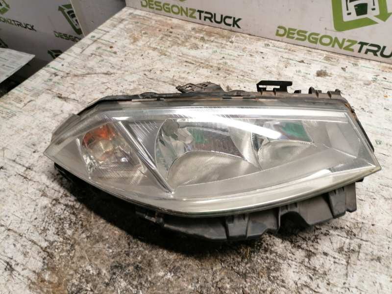 Recambio de faro derecho para renault megane ii berlina 5p authentique referencia OEM IAM  5 PINS 